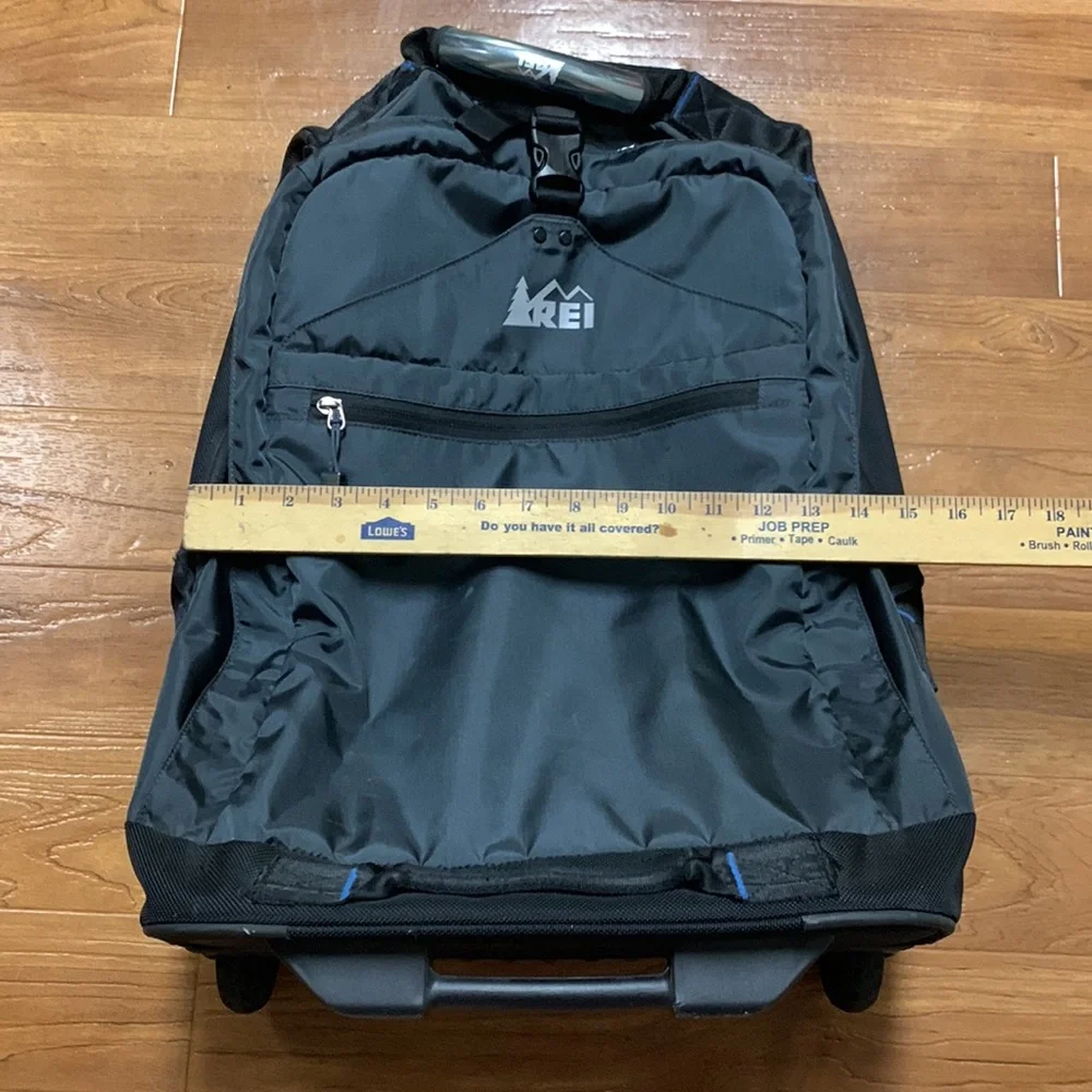 REI Luggage Wheely Beast Wheeled Rolling Travel Suitcase - Picture 2 of 10